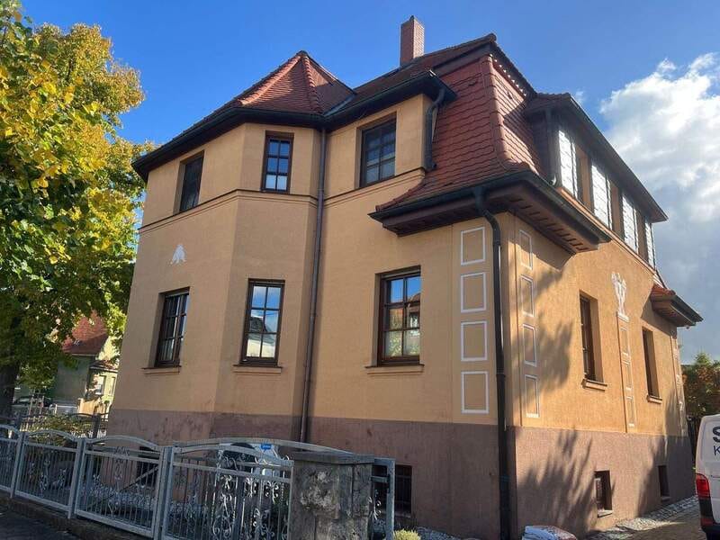 Immobilie in Buttstädt - Einfamilienhaus mit Villencharakter - Bild 0