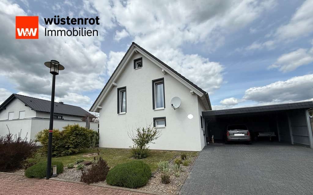 Immobilie in Ehra-Lessien - Ich bin ein erst 8 Jahre altes Haus mit Carport und großem Grundstück und suche eine neue Familie! - Bild 0