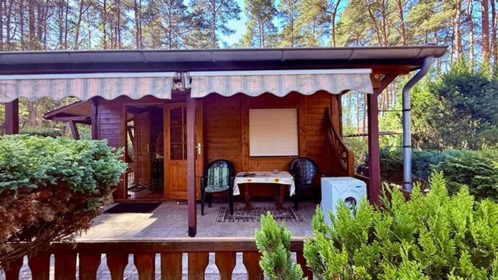 Immobilie in Rabenstein/Fläming - **Ruhe und Entspannung abseits des Großstadtlärms**Ferienhaus im Kiefernwald** - Bild 1