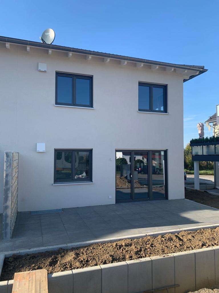 Immobilie in Gachenbach - Familienfreundliche Doppelhaushälfte in Gachenbach / OT Peutenhausen! - Bild 2