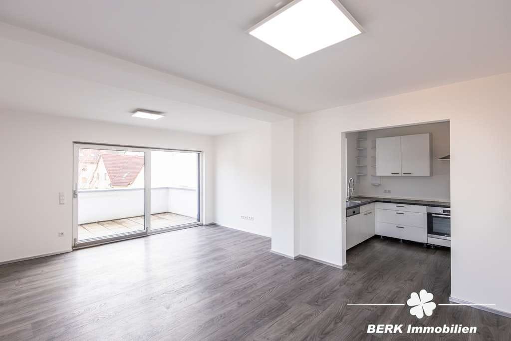 Immobilie in Haibach - BERK Immobilien - modern saniertes ZFH in zentraler Lage von Haibach mit traumhafter Maisonette-Wohn - Bild 4