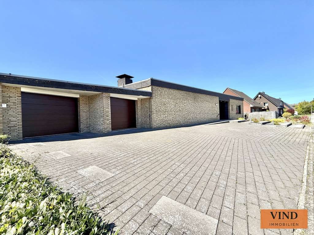 Immobilie in Salzbergen - Sanierter und Exklusiver Bungalow! Pool, Wintergarten, Doppelgarage - Bild 1