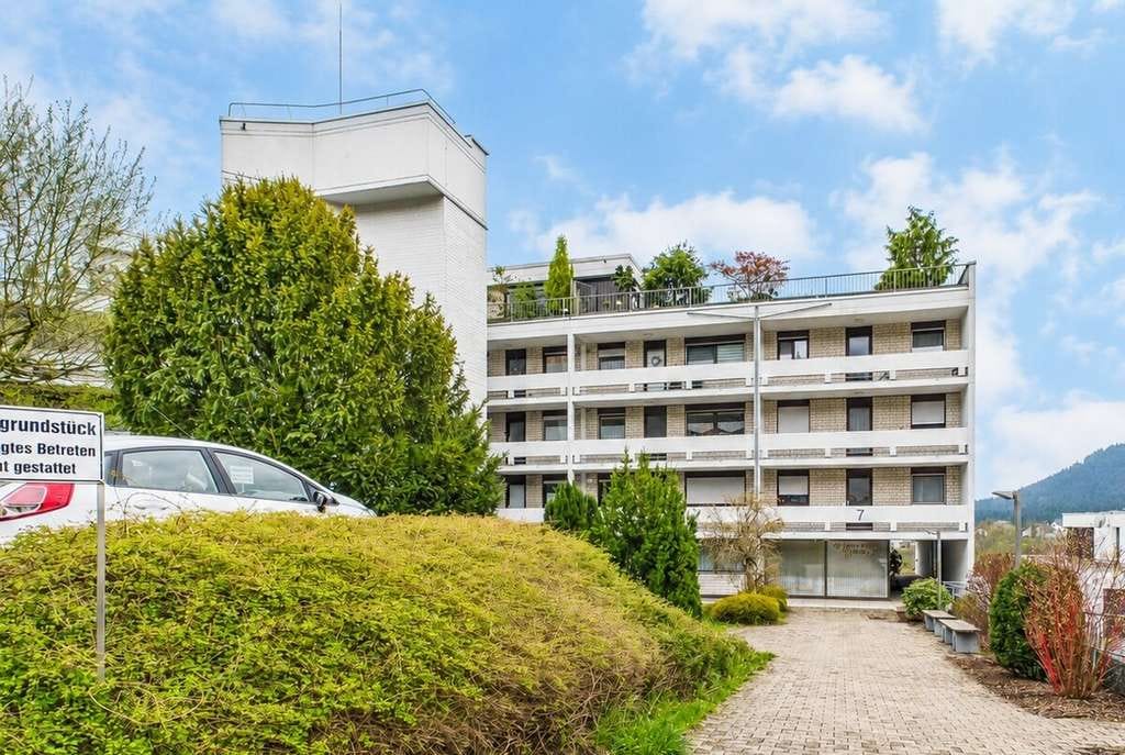 Immobilie in Alpirsbach - Charmante 2-Zimmerwohnung mit Wohlfühlfaktor – ideal auch als Ferienoase - Bild 2