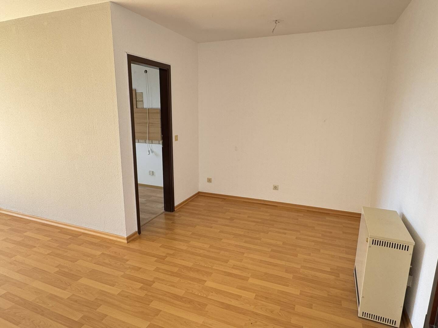 Immobilie in Meckenheim - Attraktive und bezugsfreie 2-Zi.-Wohnung in ruhiger Wohnlage! - Bild 3