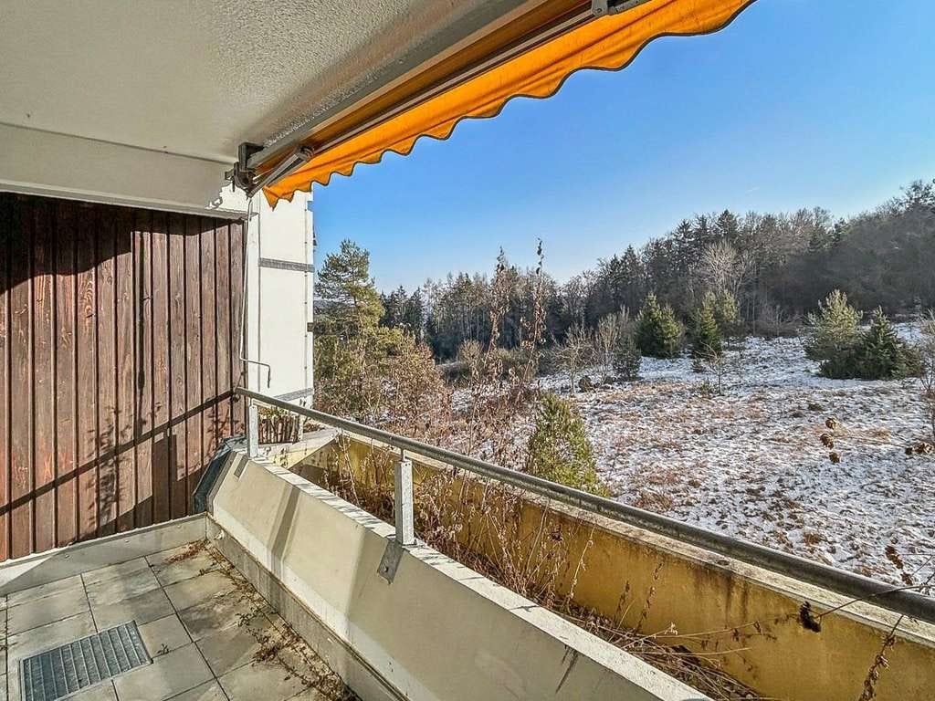 Immobilie in Riedenburg - Wohnen mit Aussicht: 2-Zimmer-Eigentumswohnung mit Balkon und Schwimmbad in Riedenburg - Bild 1