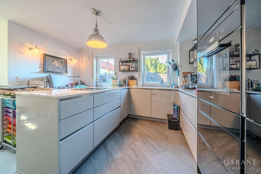 Immobilie in Egmating - Attraktive moderne Maisonette-Wohnung mit großer Sonnenterrasse - Bild 4