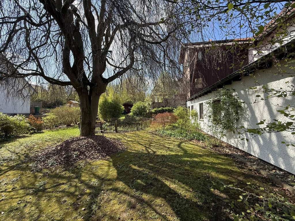 Immobilie in Fritzlar - Massives, hochweriges Einfamilienhaus mit 2 Einheiten & viel Wohnkomfort in Fritzlar/Züschen  - Bild 4