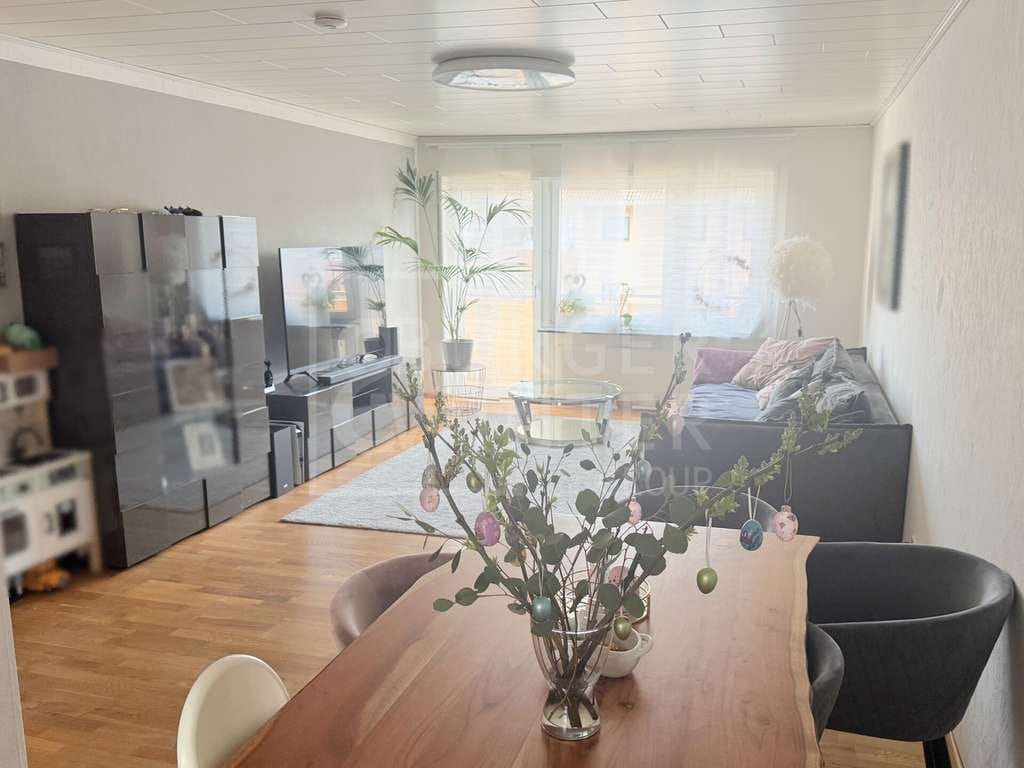 Immobilie in Schwetzingen - Großzügige und gepflegte 3-ZKB-Wohnung * 2 Balkone * Garage * Gepflegtes Mehrfamilienhaus - Bild 2