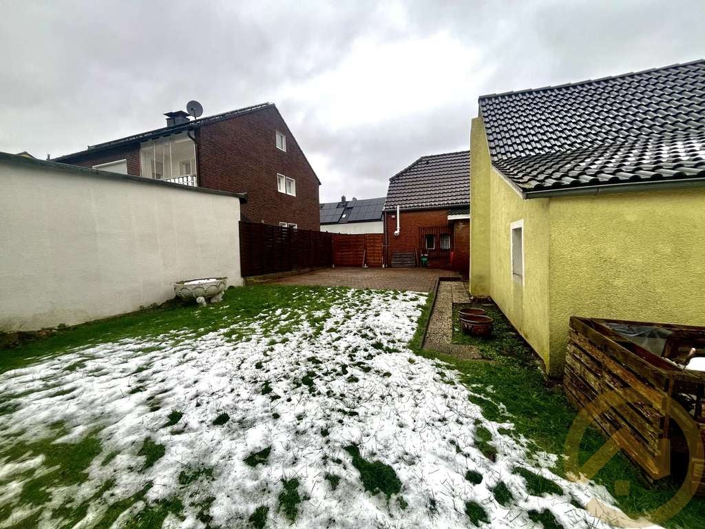 Immobilie in Moers - Zechenhaus mit separatem Anbau für Selbermacher und Handwerker  in Moers-Repelen - Bild 4