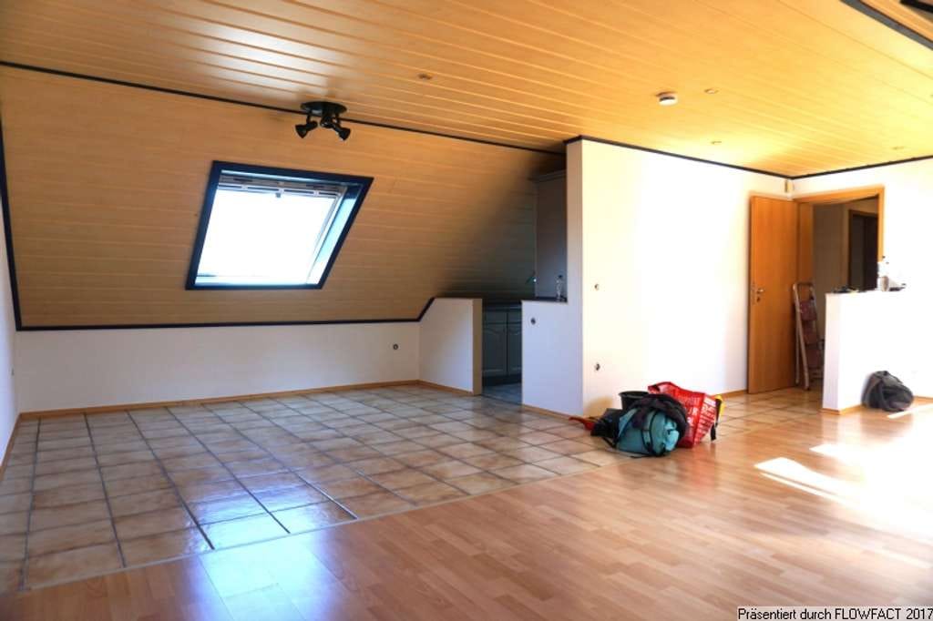 Immobilie in Wipperfürth - Schöne 5-Zimmerwohnung in ruhiger Wohnstraße als Kapitalanlage - Bild 3