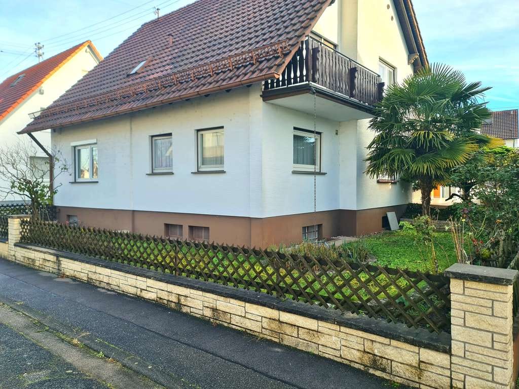 Immobilie in Neuburg am Rhein - Attraktives Einfamilienhaus - 5 Schlafzimmer - Büro - Doppelgarage - Garten! - Bild 1