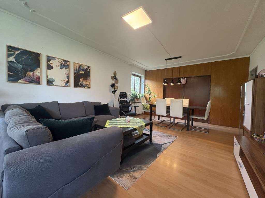 Immobilie in Ovelgönne - Ehemaliges Pfarrhaus auf großem Grundstück - Bild 4