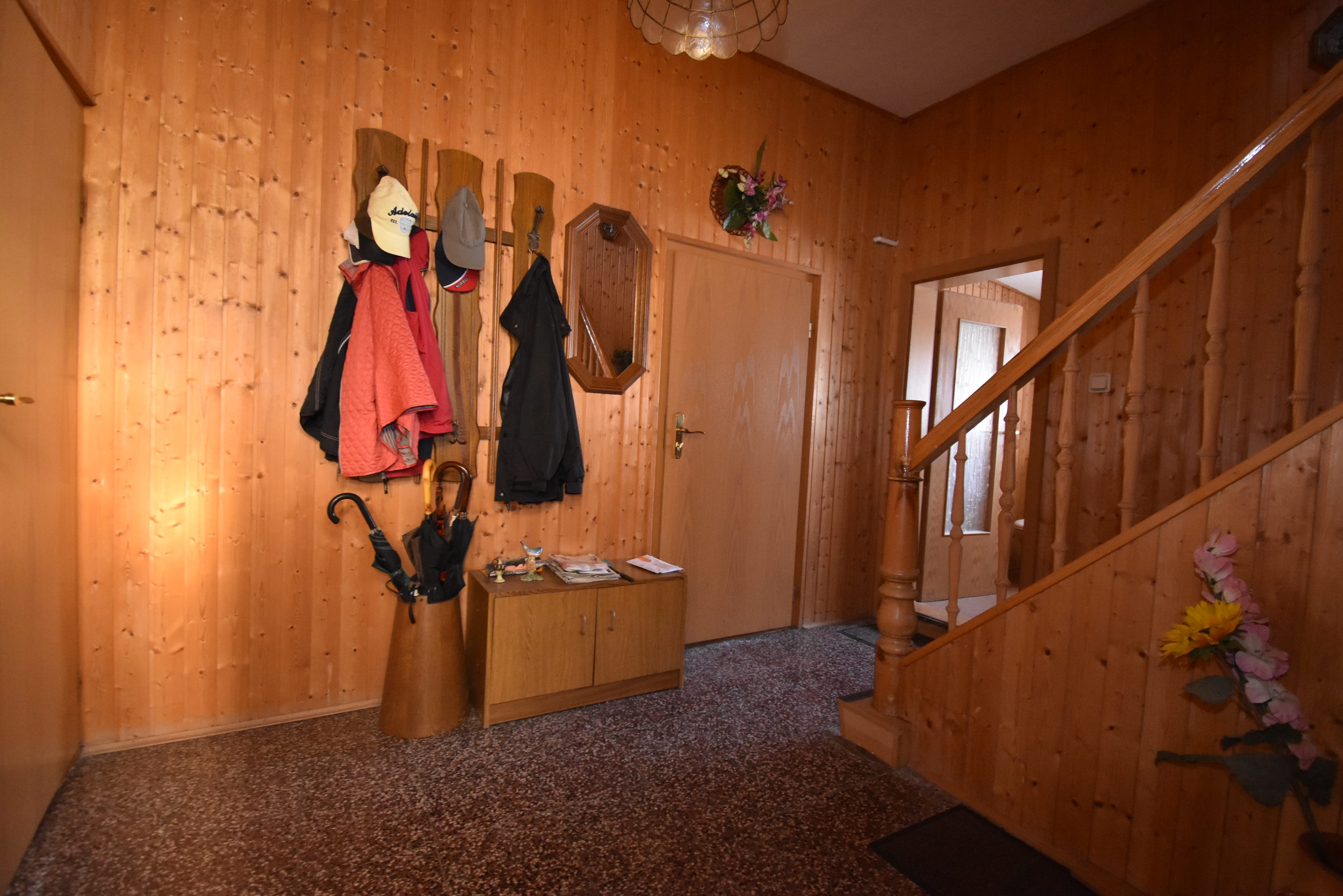 Immobilie in Zella-Mehlis - Freistehendes Einfamilienhaus - Bild 2