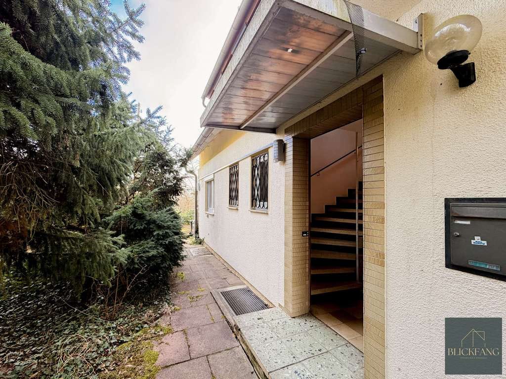 Immobilie in Altbach - BLICKFANG: Exklusive Feldrandlage in Altbach – Zweifamilienhaus mit Panoramaausblick - Bild 1