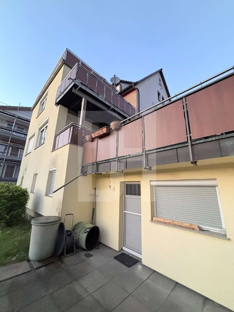 Immobilie in Erlenbach - Vierfamilienhaus und extra Grundstück mit Baugenehmigung für ein 2 Fam.-Haus zu verkaufen! - Bild 4
