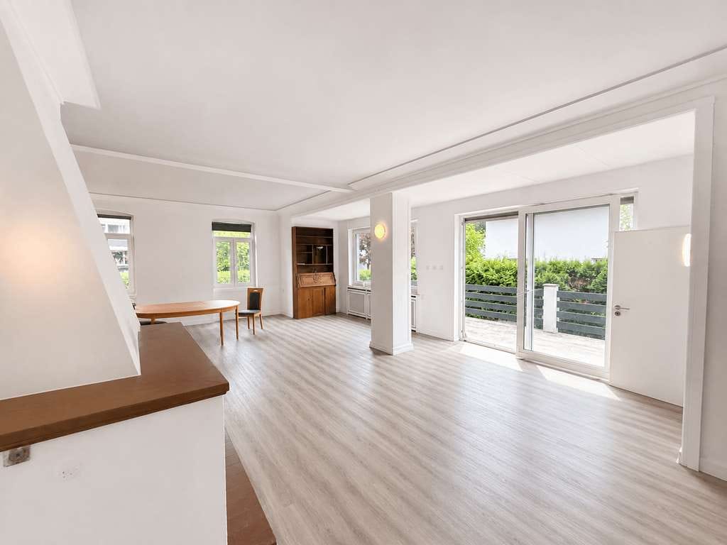 Immobilie in Hofheim am Taunus - Großzügig + Modernisiert: Hochparterre Wohnung +Hobby-Keller, Doppelgarage & Garten - Bild 4