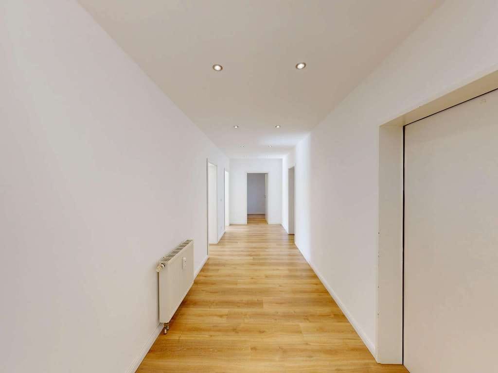 Immobilie in Cramonshagen - Wohnen direkt am Cramoner See! Bezugsfreie 3-Raum-Terrassenwohnung - Bild 1