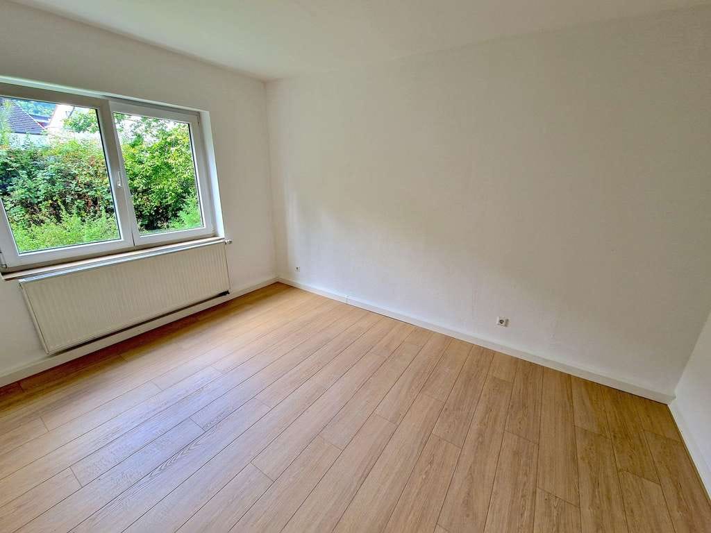 Immobilie in Bad Ditzenbach - Haus-in-Haus-Gefühl: Einstöckiger Anbau mit eigenem Garten & separatem Zugang - Bild 4