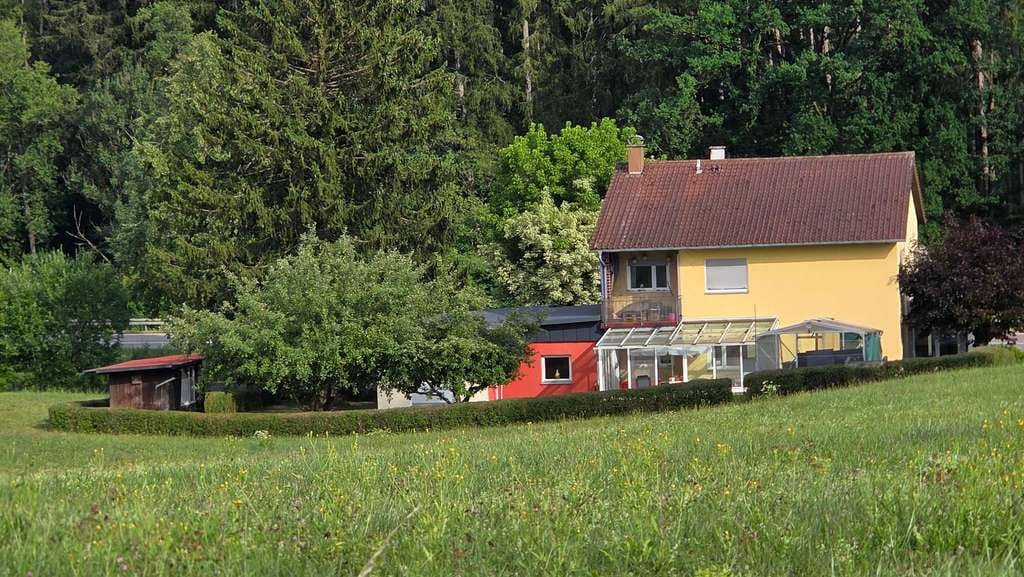 Immobilie in Mühlingen - Unser Sommer-Immo-Deal  -- Großzügiges Wohnen in Mühlingen/Stockach - Bild 1