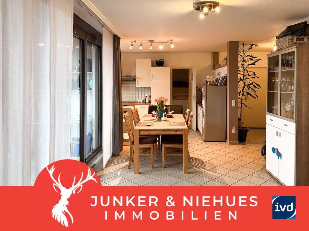 Immobilie in Steinhagen - Lichtdurchflutete 3-Zimmer-Wohnung mit Balkon im Herzen von Steinhagen - Bild 0