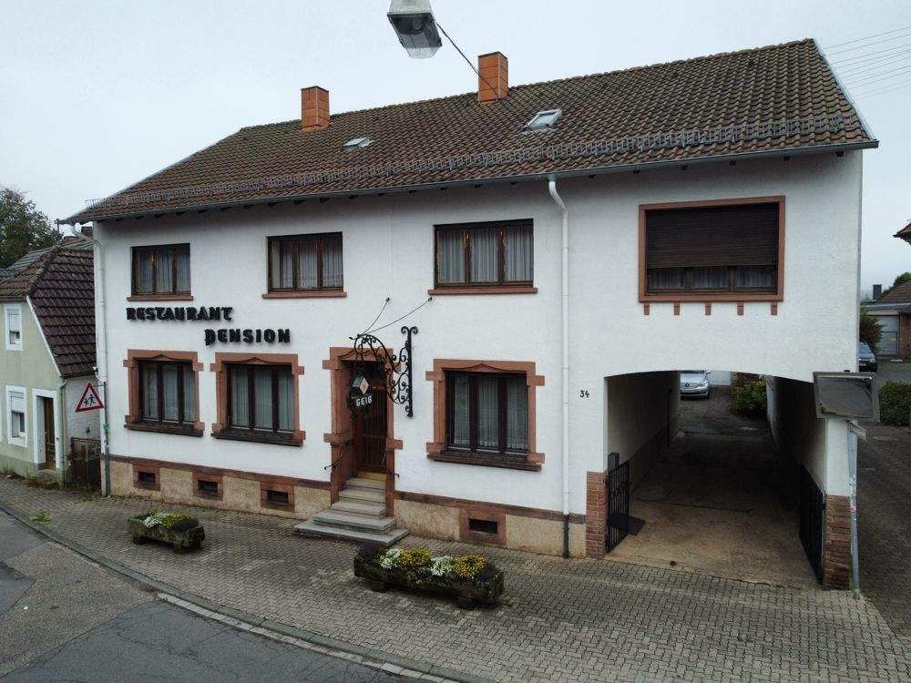 Immobilie in Trippstadt - Kapitalanlage: 7 Apartments durch Umnutzung - ehemalige Pension - Bild 0