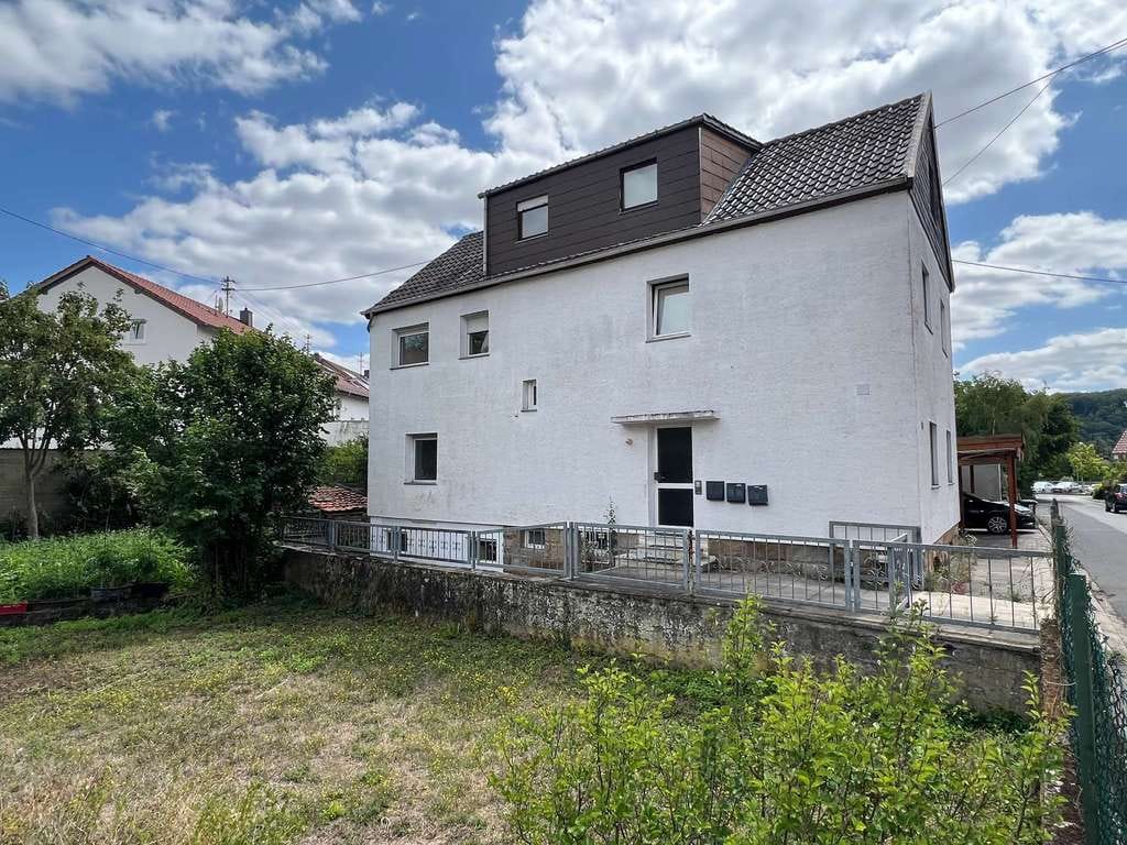 Immobilie in Bad Sobernheim - TOP-GELEGENHEIT! Zwei- bis Dreifamilienhaus in zentraler Lage von Bad Sobernheim zu verkaufen - Bild 0
