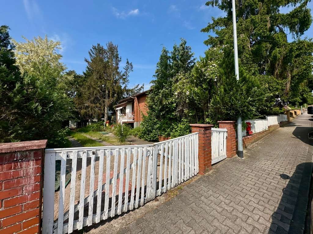Immobilie in Ramstein-Miesenbach - Einfamilienhaus mit Miethaus in zweiter Reihe - Bild 1