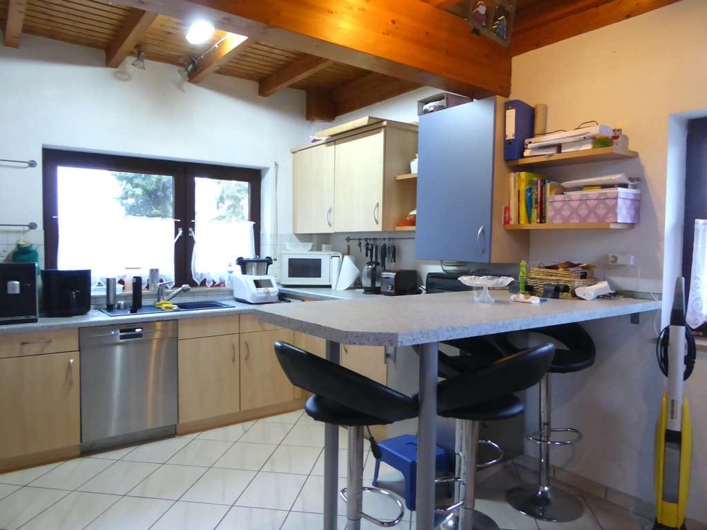 Immobilie in Riedstadt - PROVISIONSFREI - großes, gepflegtes Wohnhaus mit 3 geräumigen Wohneinheiten und Garten - Bild 4