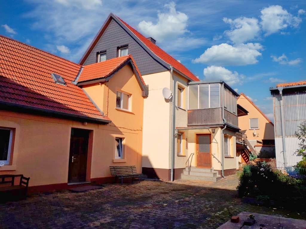 Immobilie in Mansfeld - Mansfeld, EFH + Scheune - Bild 0