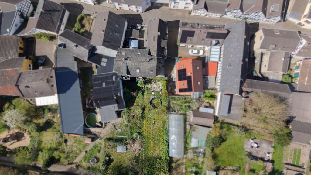 Immobilie in Rheinbreitbach - Solide Kapitalanlage - drei vermietete Wohneinheiten mit Renditepotenzial! - Bild 1