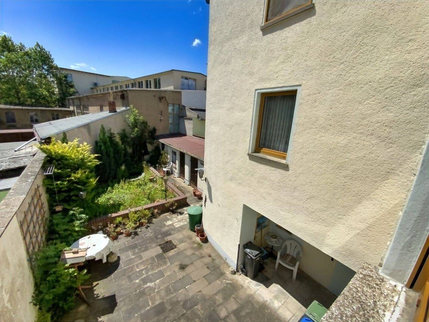 Immobilie in Schmölln - Einfamilienhaus mit Einliegerwohnung in zentraler Lage - Bild 3