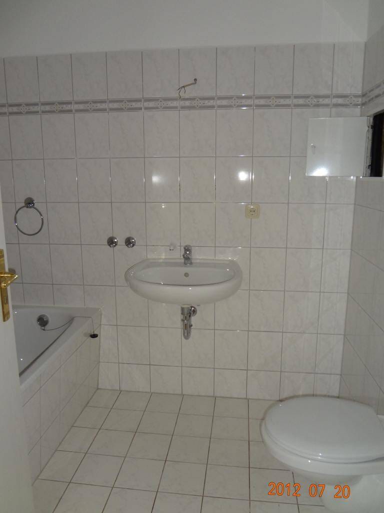 Immobilie in Gera - Helle, großzügige 2-Zimmer-Wohnung im Hochparterre mit Stellplatz - Bild 3
