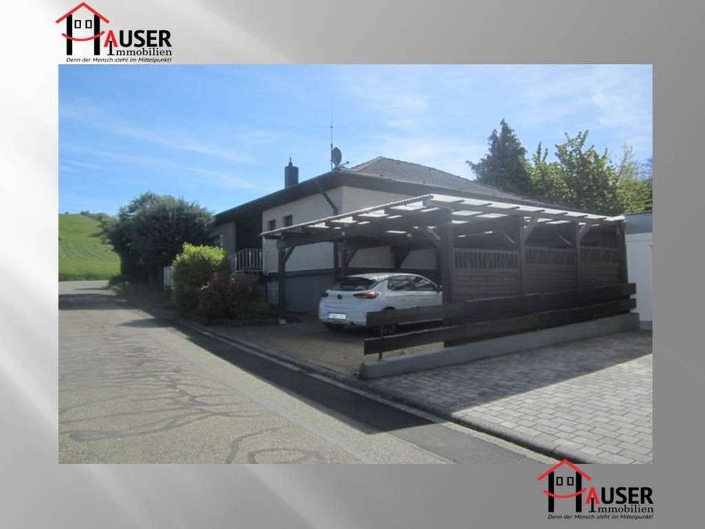 Immobilie in Rauenberg - Rauenberg: Einfamilienhaus/Bungalow an direkter Ortsrandlage (den Weinbergen), mit Pool. - Bild 0