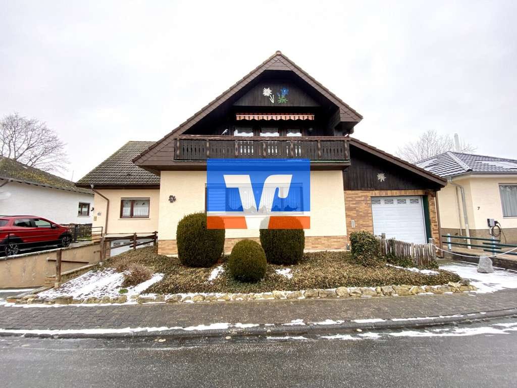 Immobilie in Stadecken-Elsheim - Großzügiges Familienhaus - Perfekter Ausgangspunkt für Pendler! - Bild 0