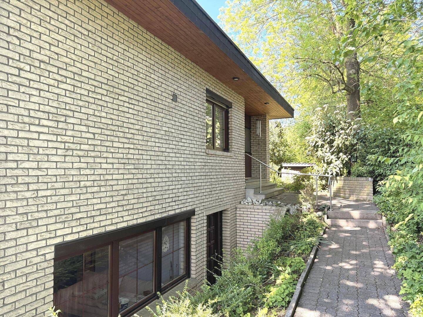 Immobilie in Immenhausen - Repräsentativer Bungalow in ruhiger Wohnlage von Immenhausen - Bild 1