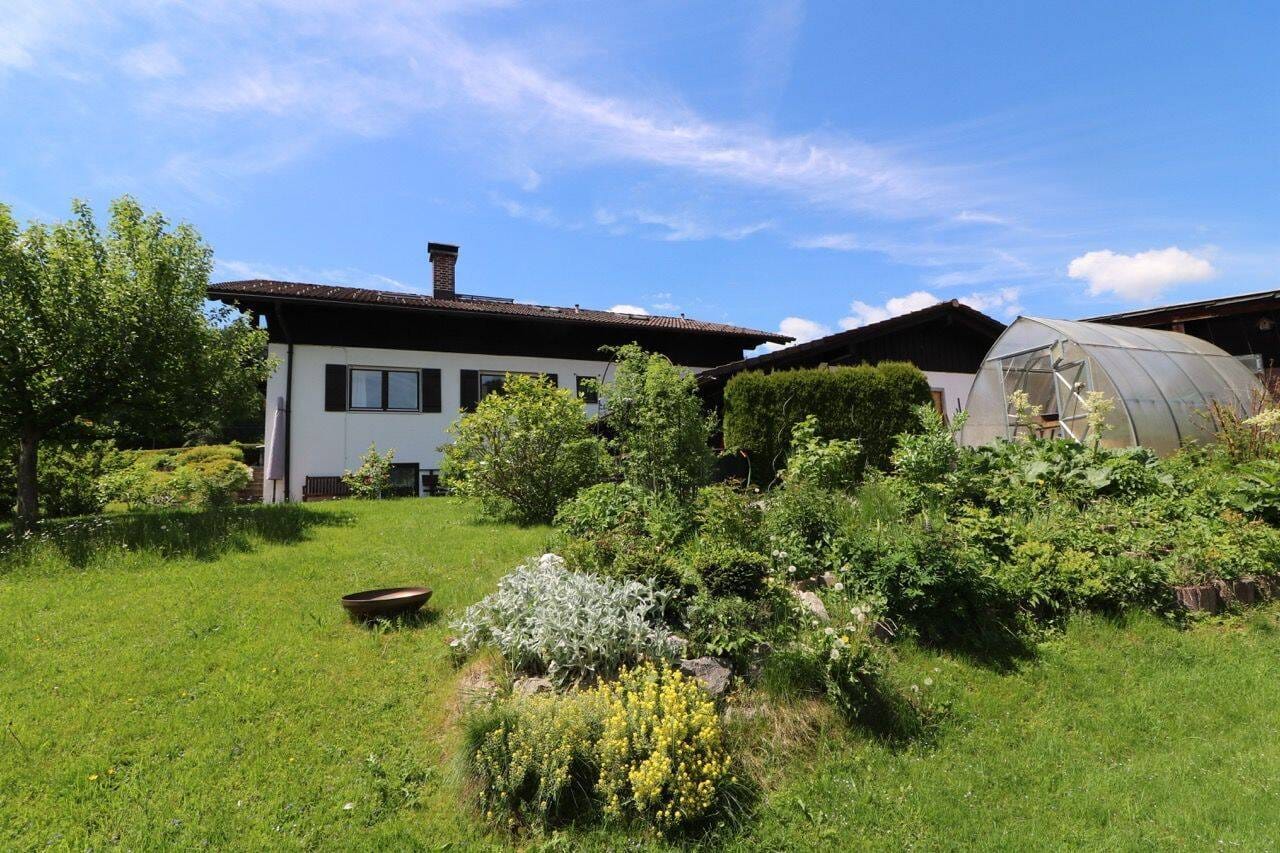 Immobilie in Bischofswiesen - Mehrfamilienhaus in Toplage – naturnah, mit Bergpanorama und vielseitig nutzbar - Bild 2