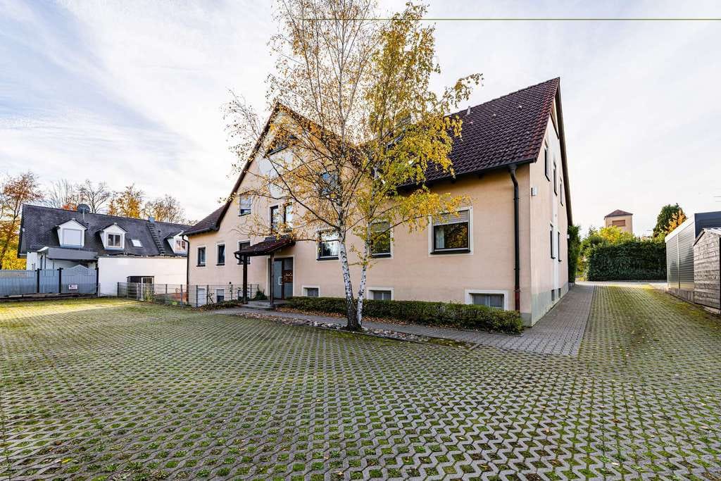 Immobilie in Ammerndorf - HEGERICH: Maisonette mit Charakter: Platz, Licht & Lifestyle in Ammerndorf - Bild 2
