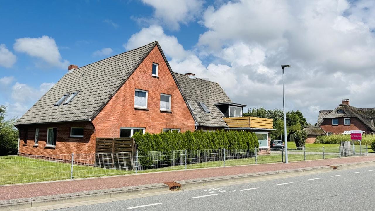 Immobilie in Sankt Peter-Ording - WERTIGE ARCHITEKTUR FÜR NEUE IDEEN - Bild 0