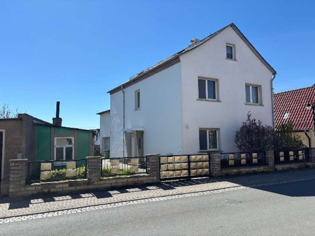 Immobilie in Hermsdorf - Einfamilienhaus mit Einliegerwohnung in ruhiger Lage von Hermsdorf - Bild 0