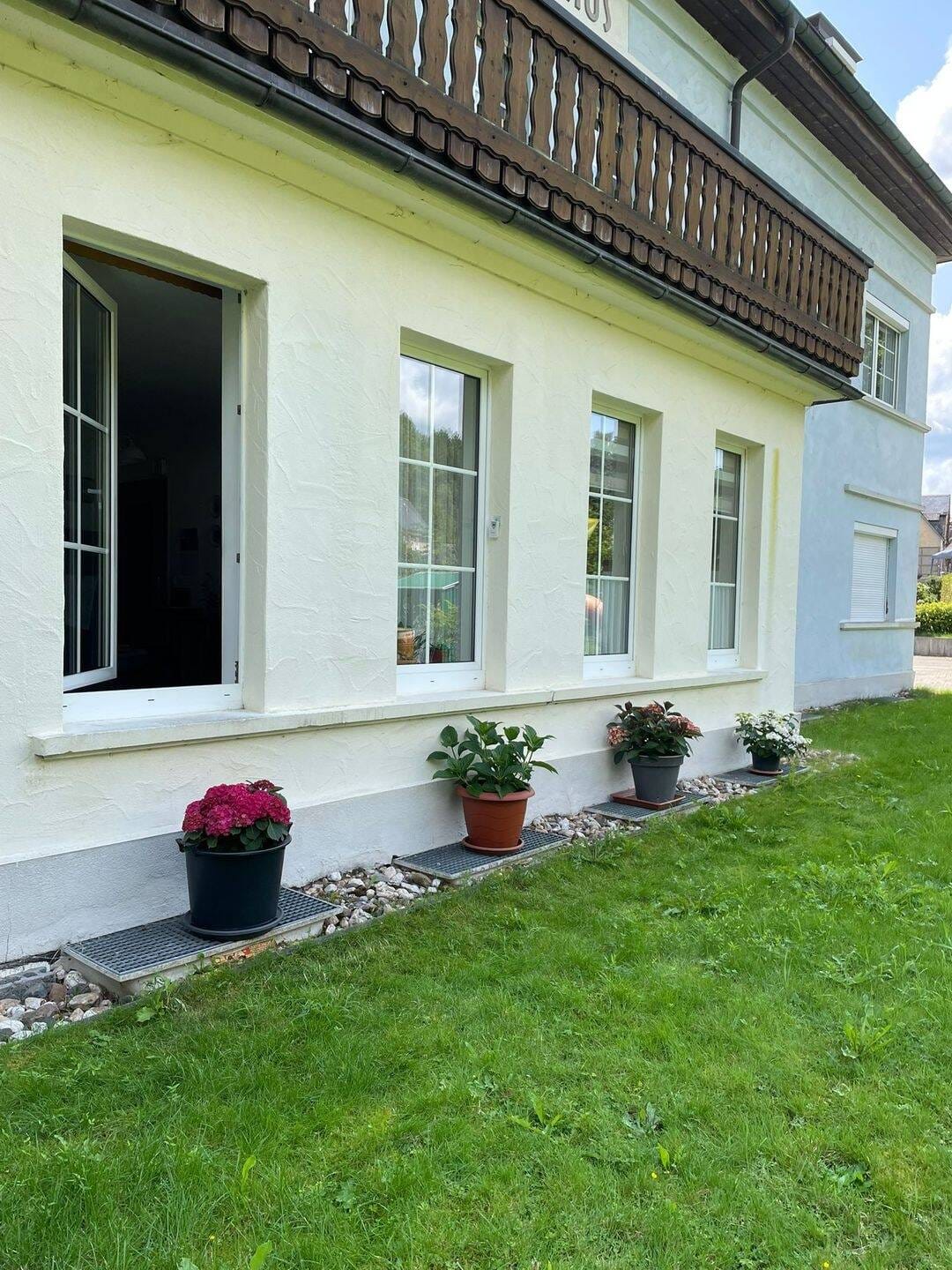 Immobilie in Bad Brambach - Attraktive 2-Zimmer-Wohnung als solide Kapitalanlage – ruhig, gepflegt, vermietet - Bild 2