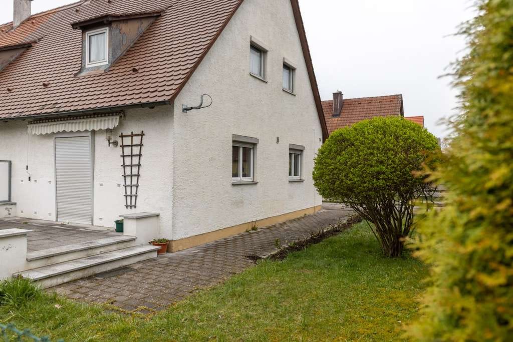 Immobilie in Landsberg am Lech - Familienidyll in Landsberg - Großzügiges Haus mit Potenzial in toller Wohnlage - Bild 4