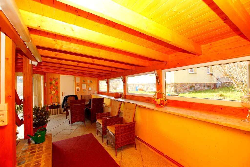 Immobilie in Dippoldiswalde - Flexibles Fachwerkhaus mit Einliegerwohnung – ideal für Wohnen, Vermieten oder Feriennutzung - Bild 3