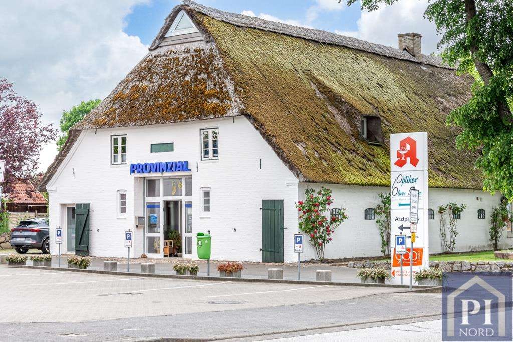 Immobilie in Fockbek - Ein interessantes Reetdachhaus für Kapitalanleger -
Renoviert & Modern & Großzügig
 - Bild 2