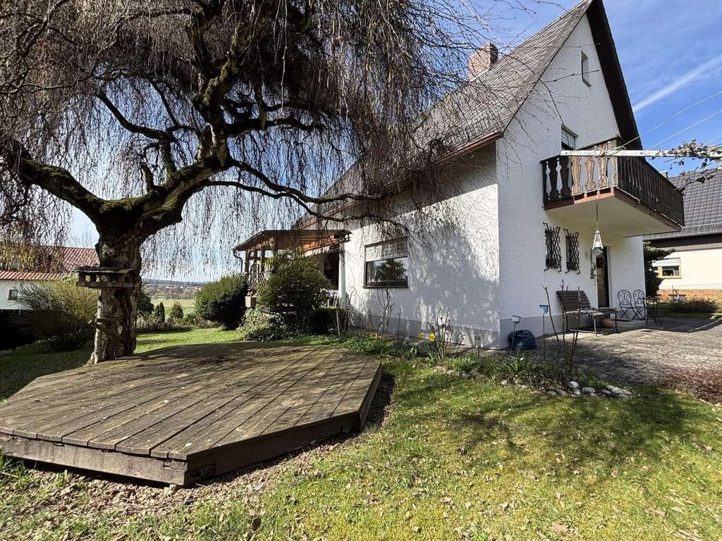 Immobilie in Wernberg-Köblitz - Familien aufgepasst! Gemütliches Einfamilienhaus mit toller Fernsicht - Bild 1