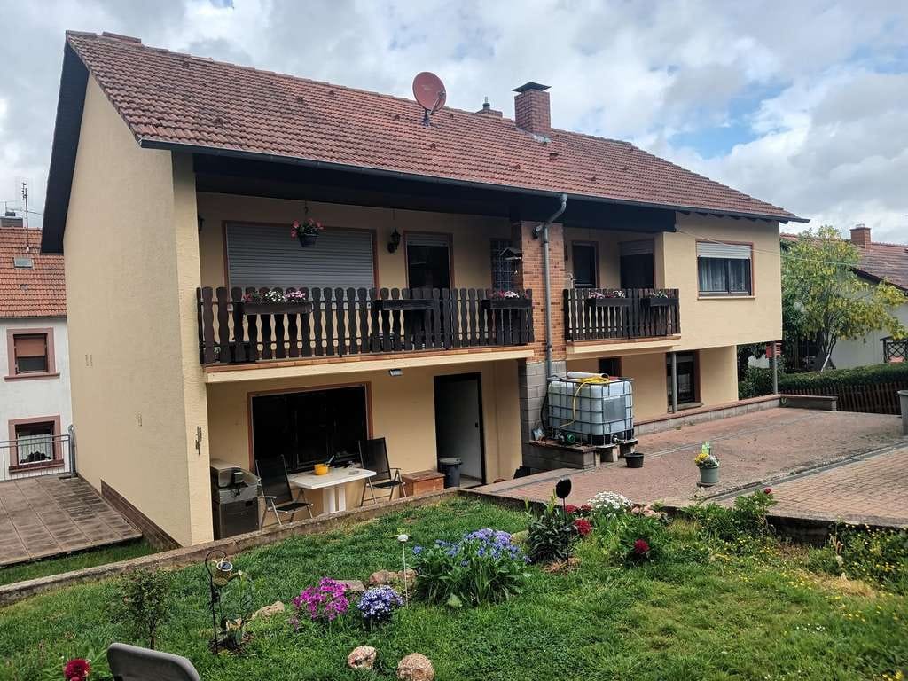 Immobilie in Ramsen - Einfamilienhaus mit Waldgrundstück zu verkaufen - Bild 1