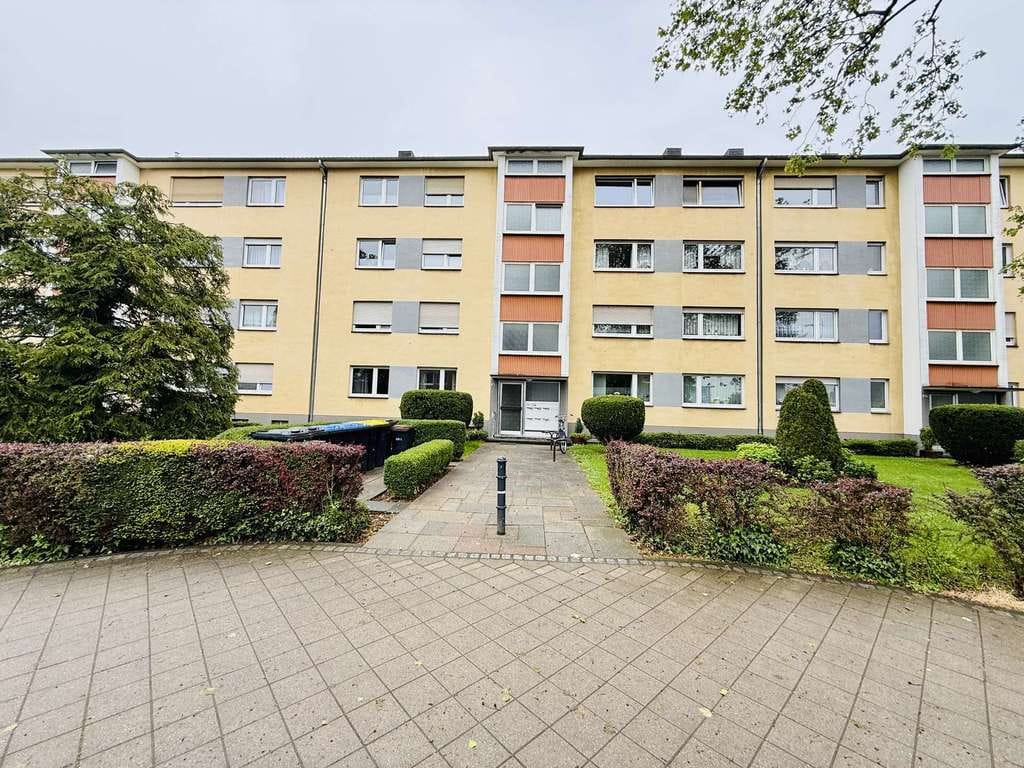 Immobilie in Euskirchen - Gepflegtes Wohnen in Euskirchen - 3 Zimmer mit Balkon und Tageslichtbad - Bild 0