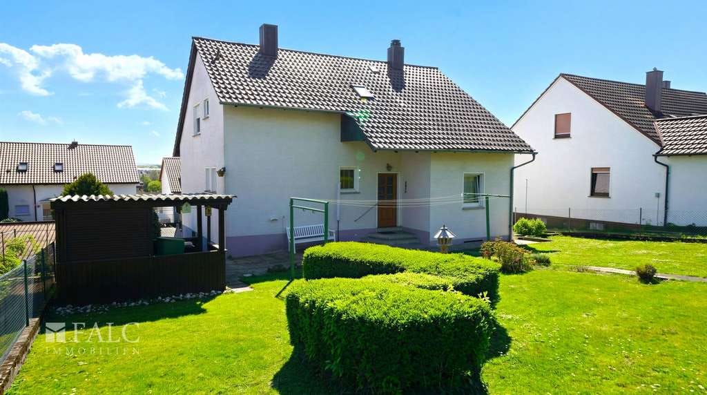 Immobilie in Gemmingen - Idylle & Raum vereint: Ein- bis Zweifamilienhaus in perfekter Lage in Gemmingen – FALC Immobilien - Bild 1