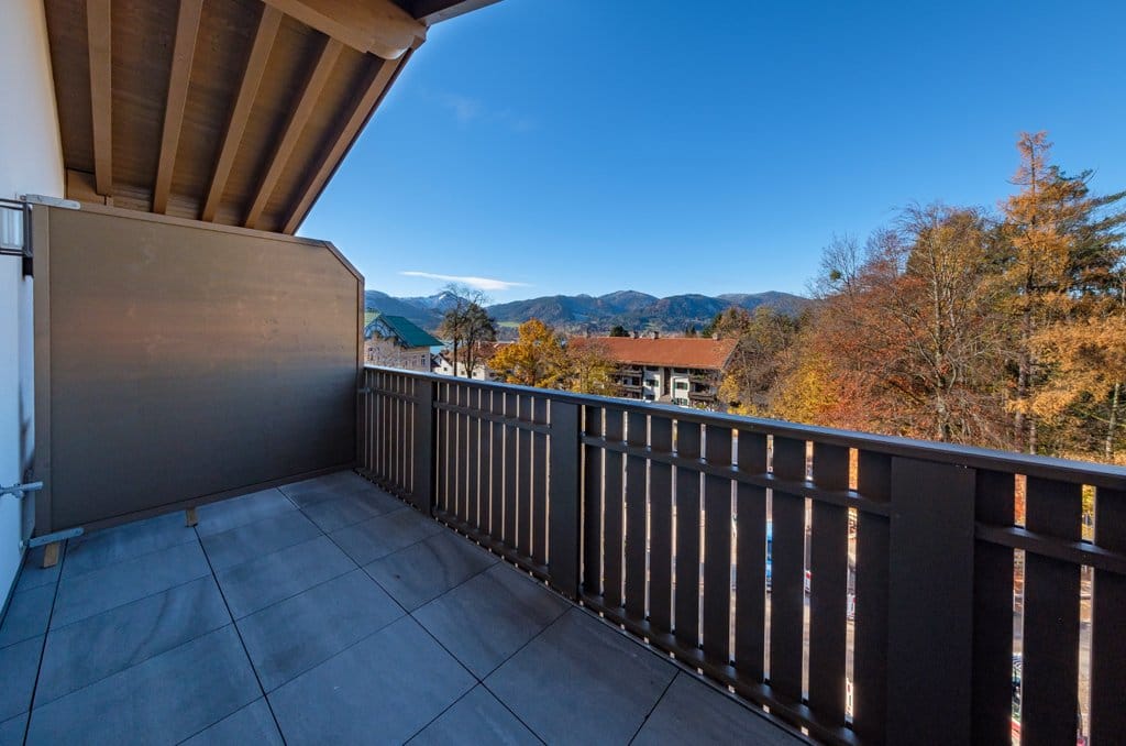 Immobilie in Tegernsee - MODERNE MAISONETTE-DG-EIGENTUMSWOHNUNG TEGERNSEE - Bild 1