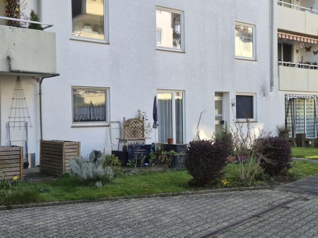 Immobilie in Düren - "Vermietetes Souterrain-Appartement!" - Bild 0
