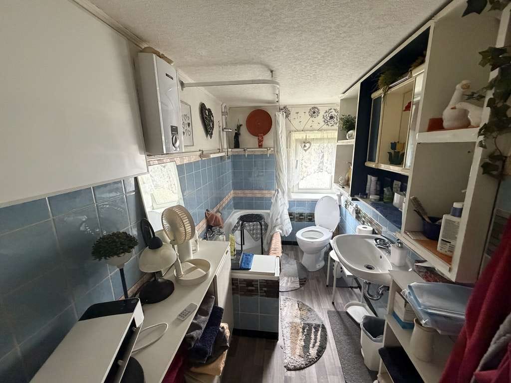 Immobilie in Horn-Bad Meinberg - Wohn-/Geschäftshaus mit viel Potenzial - Bild 3